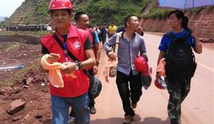 四川入滇建筑企业走在鲁甸抗震救灾第一线